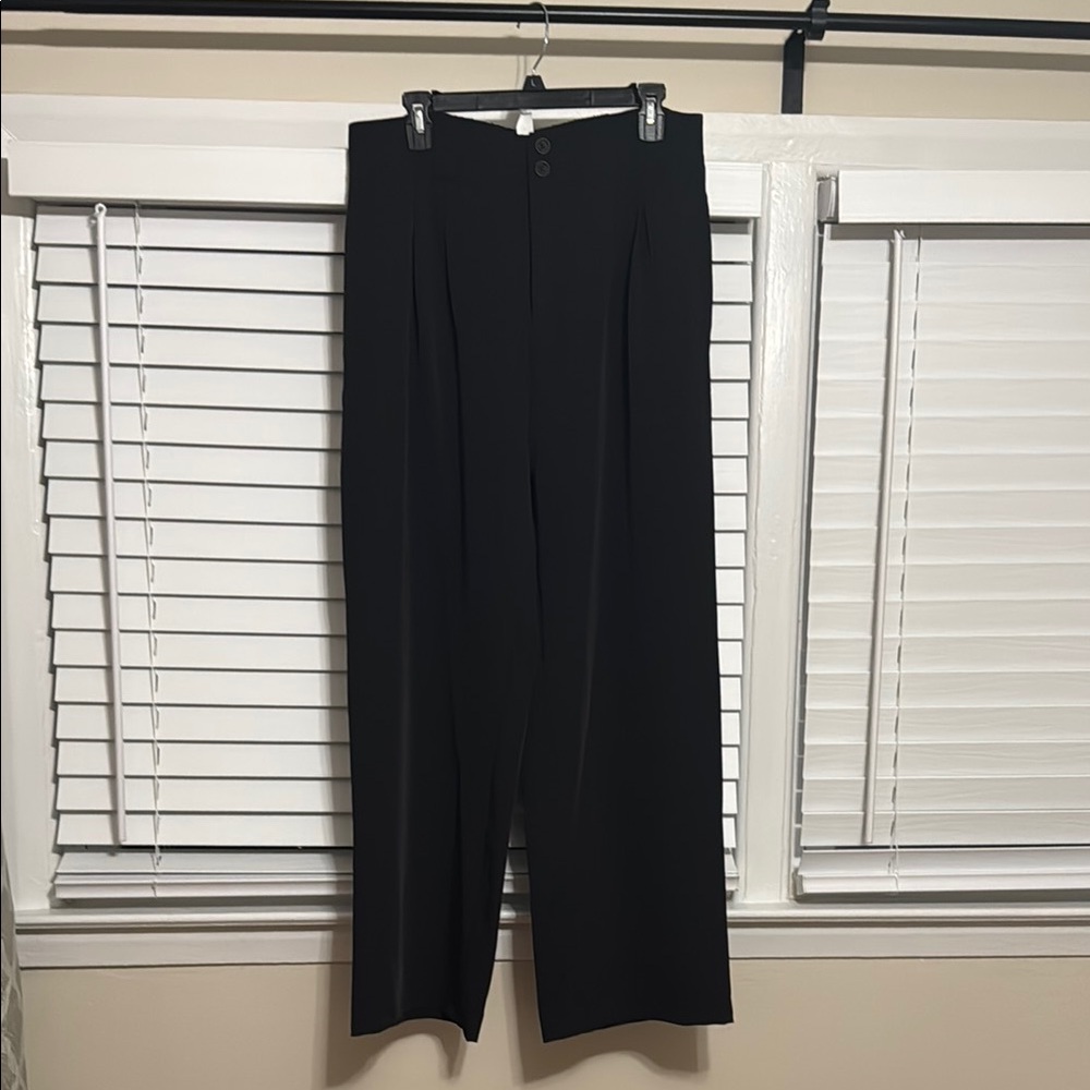 Women’s Black wide Pants